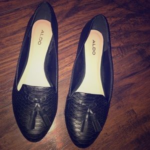 Aldo black shoes size 8